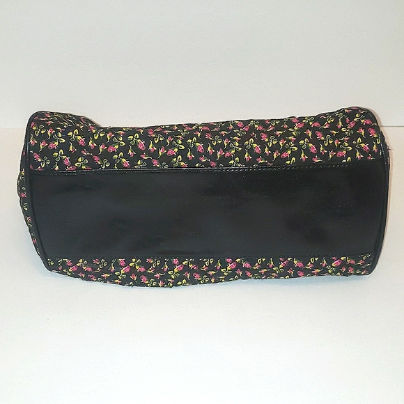 Betsey Johnson Betseyville Vegan Floral Stud Bow  Quilted Shoulder Bag Purse - Picture 13 of 17